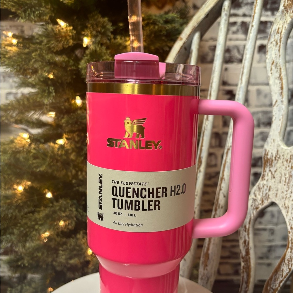 Pink Parade Stanley limited edition 🌸💝🎀